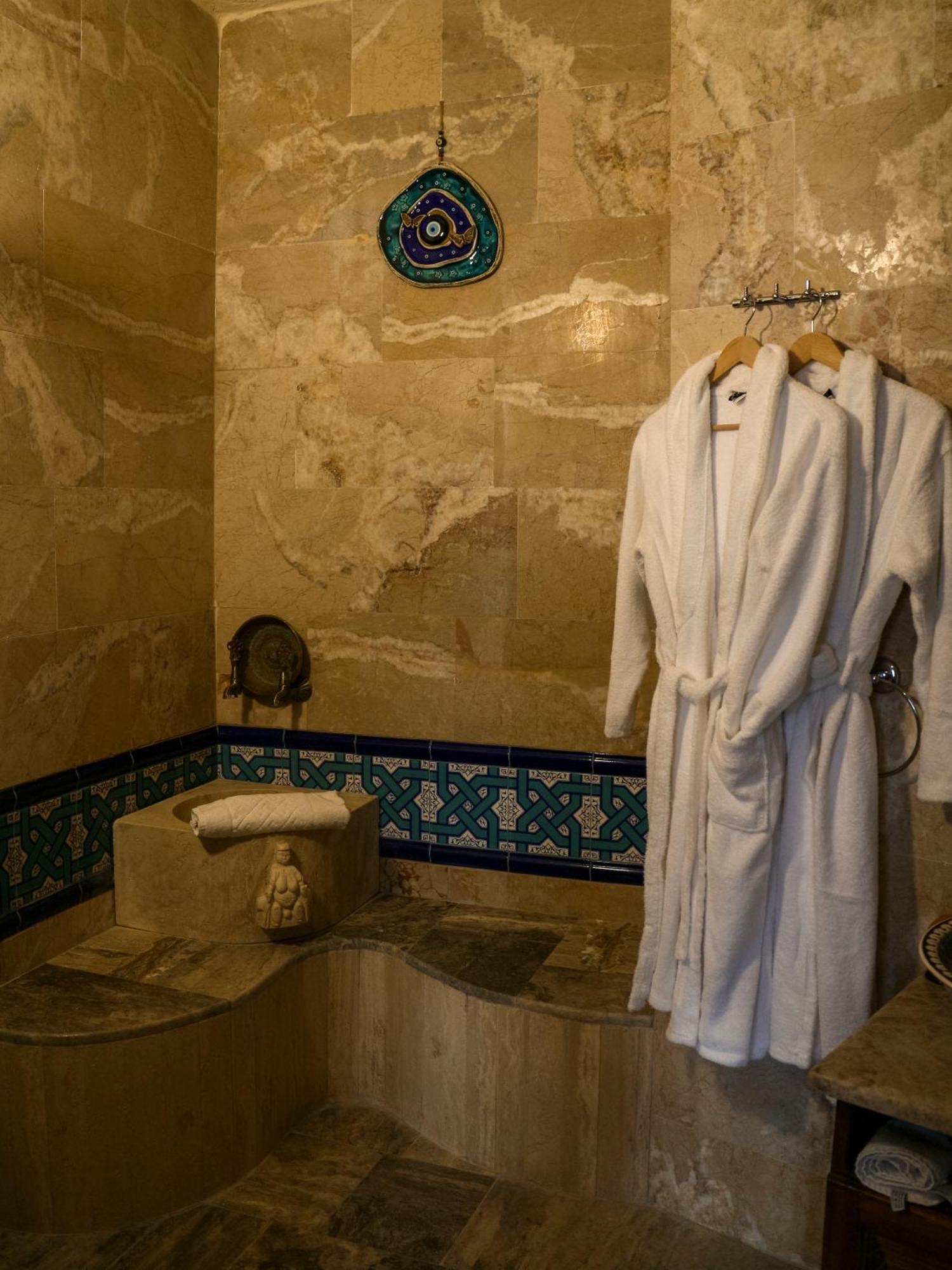 Canela Cave Hotel - Cappadocia Cavusin Bagian luar foto