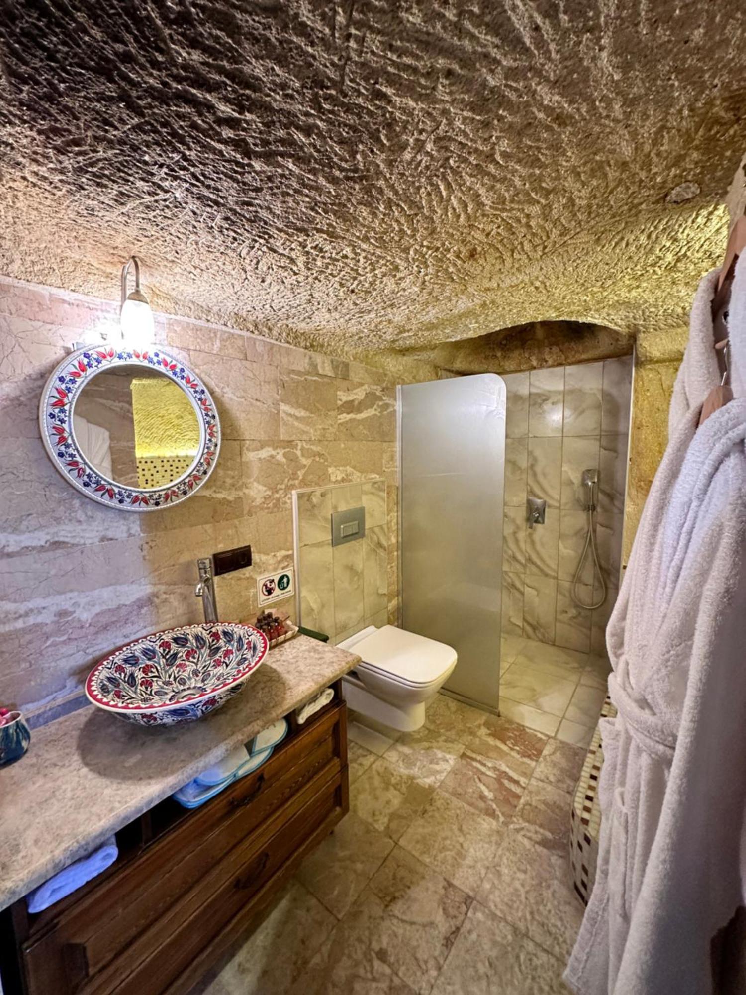 Canela Cave Hotel - Cappadocia Cavusin Bagian luar foto